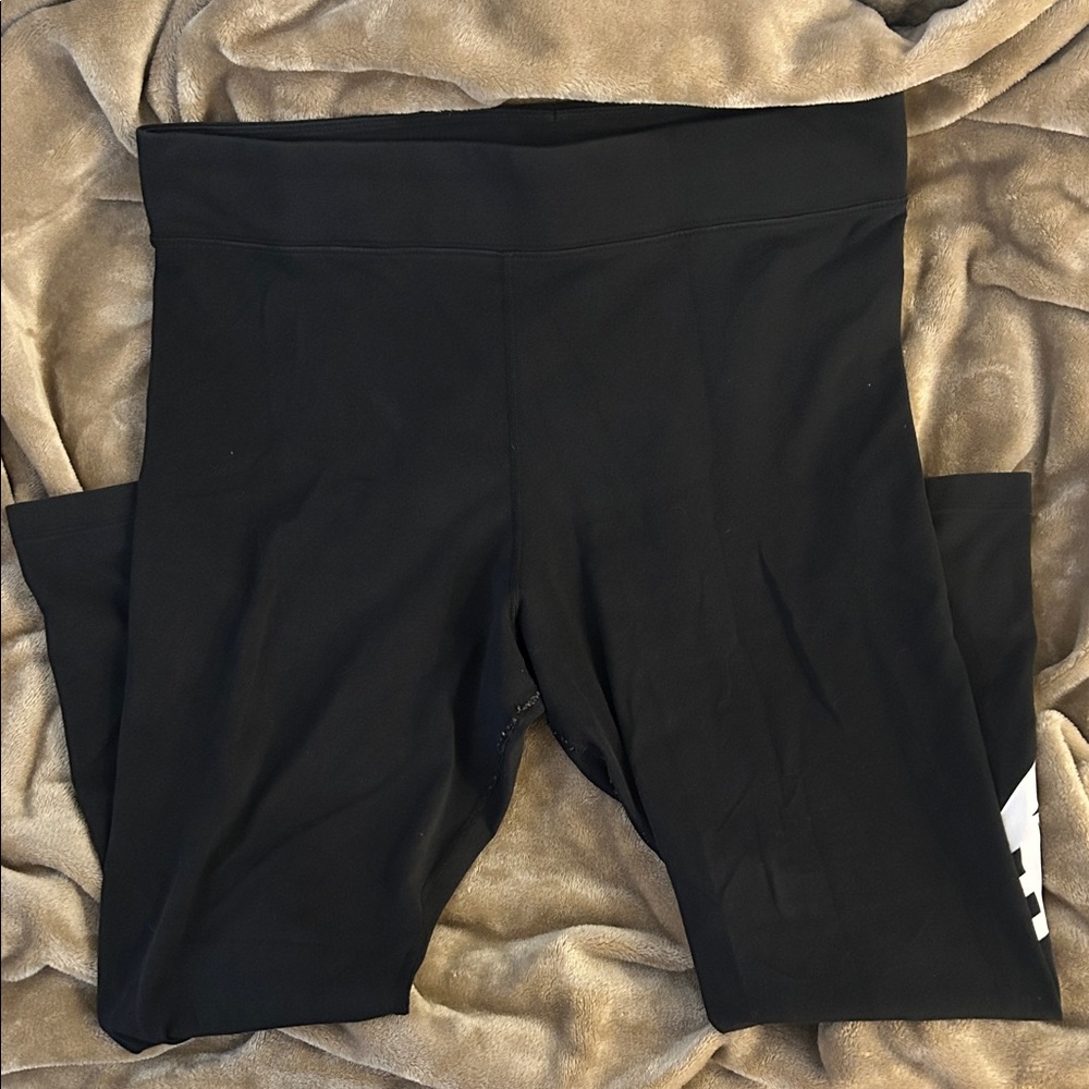 Nike Black Performance Leggings Logo - Picture 2 of 3